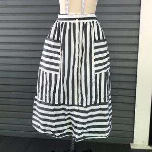 Fully lined cotton striped midi skirt
